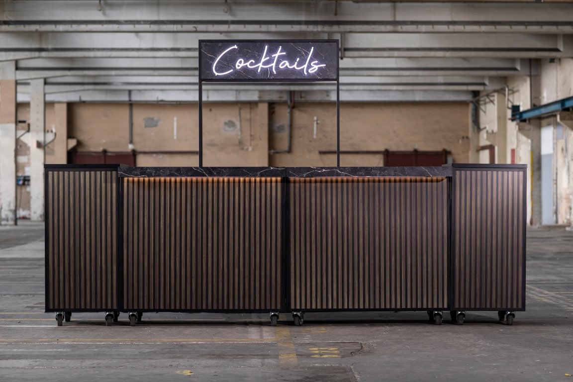 'Cocktails'-sign