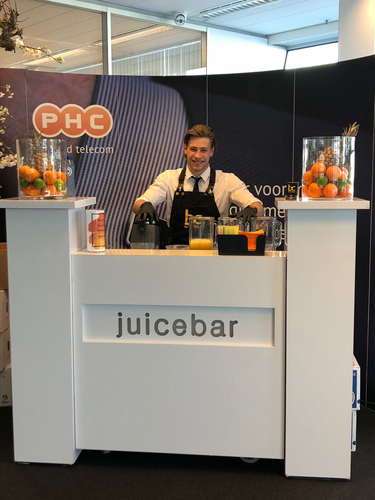 Professionele en gepassioneerde cocktailshaker van Bar Company
