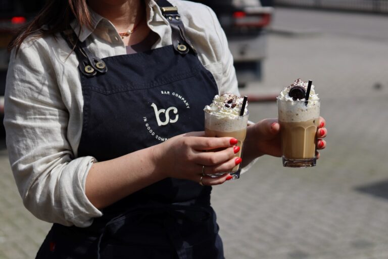 Ijskoffies voor jouw evenement inclusief bar en barista - Bar Company